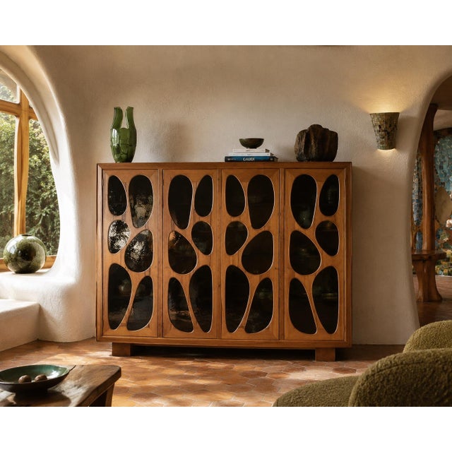 Vincent Gonzalez Showcase, 1960s For Sale - Image 14 of 15