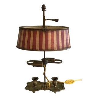 1970s Brass and Painted Tole Bouillotte Table Lamp For Sale