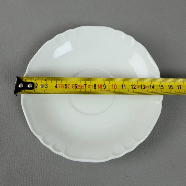 White Porcelain Tea Set for Ten People by Richard Ginori, 1940s, Set of 23 For Sale - Image 9 of 11