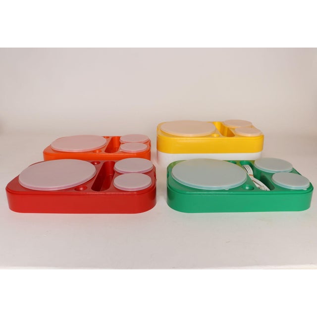 1960s Mid Century Mexican Modern Stacking Rainbow Picnic Tray Set by Pymsa For Sale - Image 5 of 14