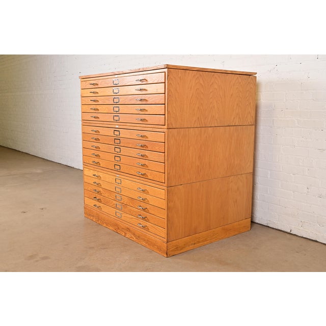 Mid-Century Modern Oak 15-Drawer Architect's Blueprint Flat File Cabinet For Sale - Image 13 of 13