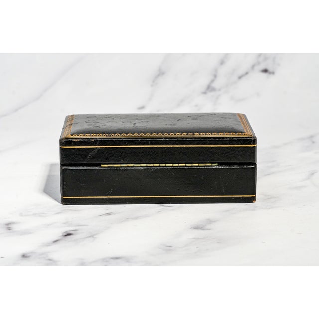 Nice Mid Century Vintage Italian Black Leather Gold Border Jewelry Trinket Box For Sale - Image 12 of 18