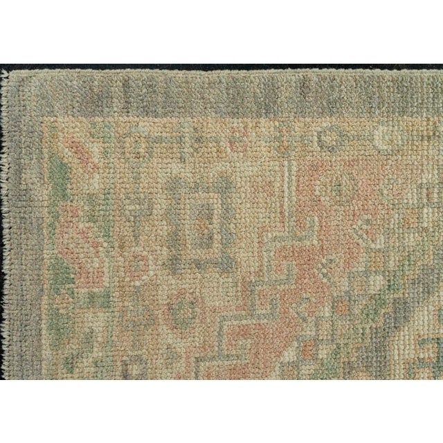 Turkish Turkish Oushak Rug 2'6" x 3'8" #20210 For Sale - Image 3 of 8