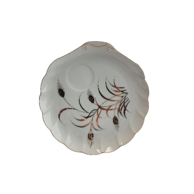 Super set of four mid century Lefton China scallop shape serving dishes in Wheat pattern, all in excellent condition. This...