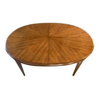 1950s Henredon Mid-Century Dining Table With 2 Leaves and Table Pads For Sale