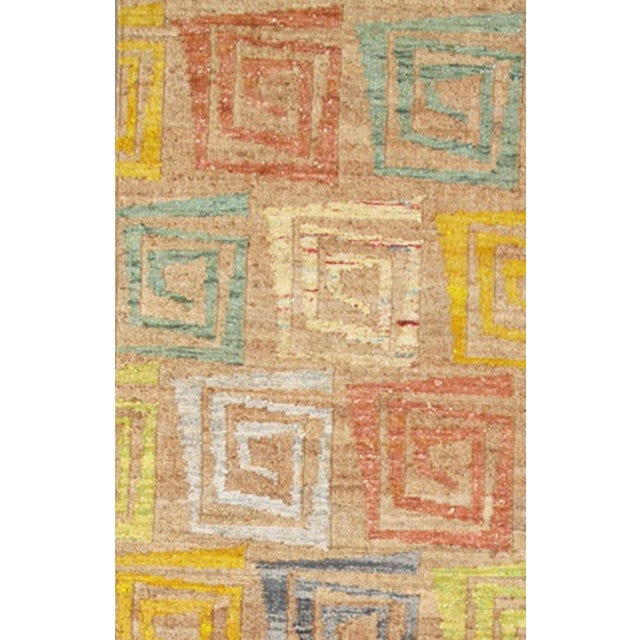The brand Pasargad is the perfect blend of class and elegance. This contemporary rug is from the Sumak collection and...