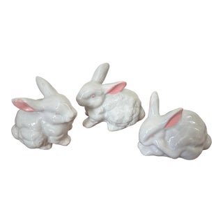 Vintage Trio of White Bunny Rabbits For Sale