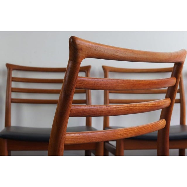 1960s Danish Modern Erling Torvits Dining Chairs in Teak With Black Leather Seats Denmark, a Set of 6 For Sale - Image 5 of 7