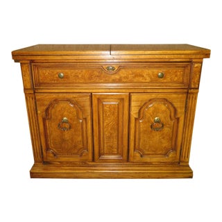 1970s Traditional Thomasville Oak & Burl Wood Flip Top Server For Sale