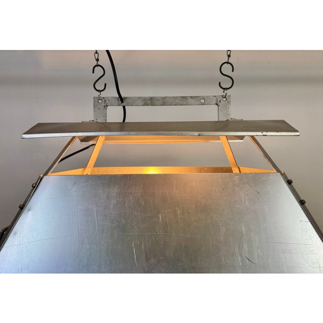 Large Industrial Factory Pendant Lamp in Silver from Elektrosvit, 1970s For Sale - Image 14 of 18