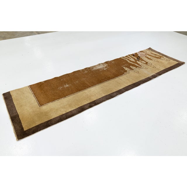 Antique Art Deco Chinese Nichols Style Runner – Hand-Knotted Wool, Earth Tones & Crane Motif For Sale - Image 9 of 9