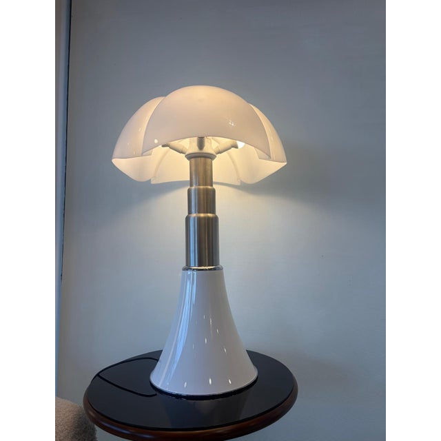 Pipistrello 620 Table Lamp by Gae Aulenti for Martinelli Luce, 1990s For Sale - Image 3 of 13