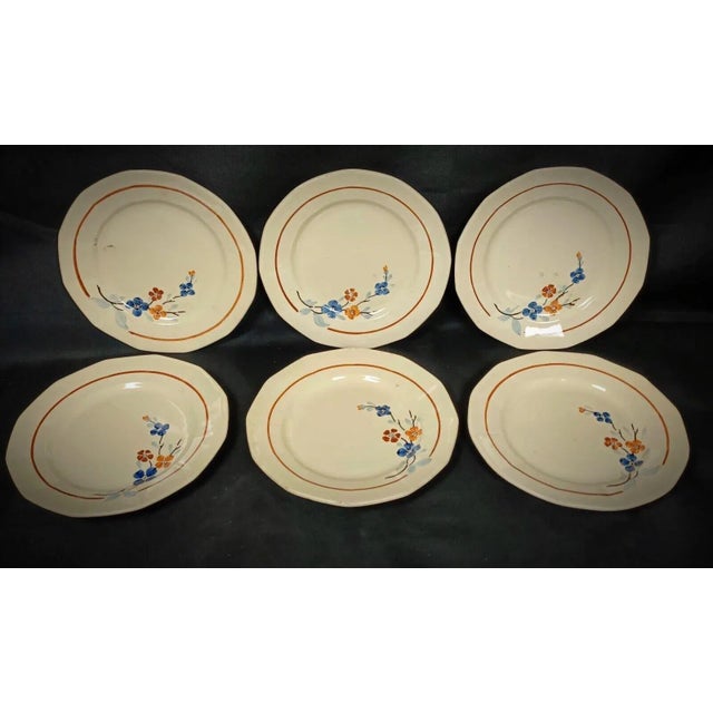 Mid 20th Century Vintage Set of 6 Sarreguemines Plates With Floral Décor For Sale - Image 5 of 12