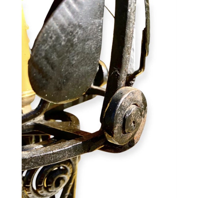 French 1920’s Art Deco Wrought Iron Table Lamp Leaves and Scrolls For Sale - Image 4 of 11