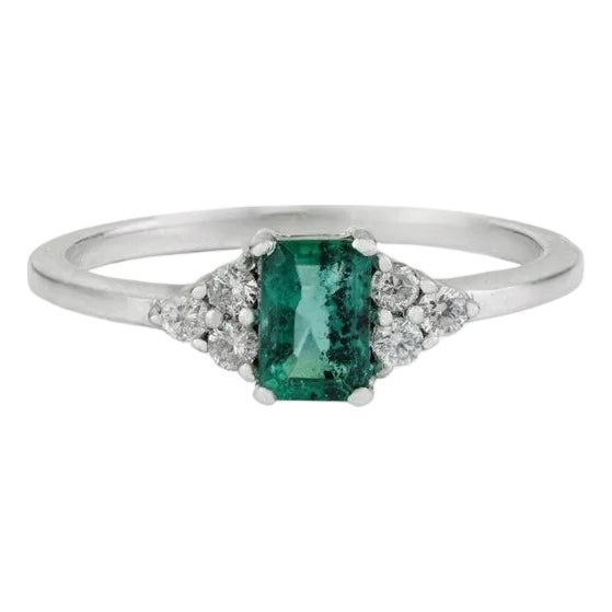 Silvorra Sterling Silver Natural Emerald Ring With Diamond Accents, Size 7.5 For Sale
