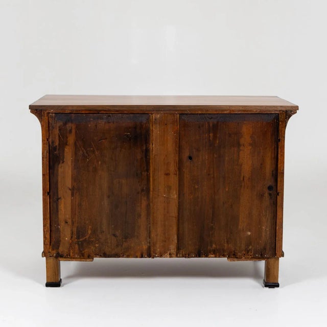 Brown German Biedermeier Chest of Drawers with Ebonized Columns, 1820 For Sale - Image 8 of 9
