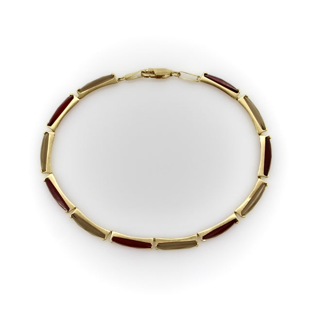 1960s 1960s Vintage 14k Gold Garnet and Smoky Quartz Bracelet For Sale - Image 5 of 9