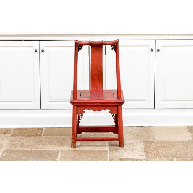 Late 19th Century Chinese Red Lacquered and Gilt Bride's Chair For Sale - Image 4 of 12