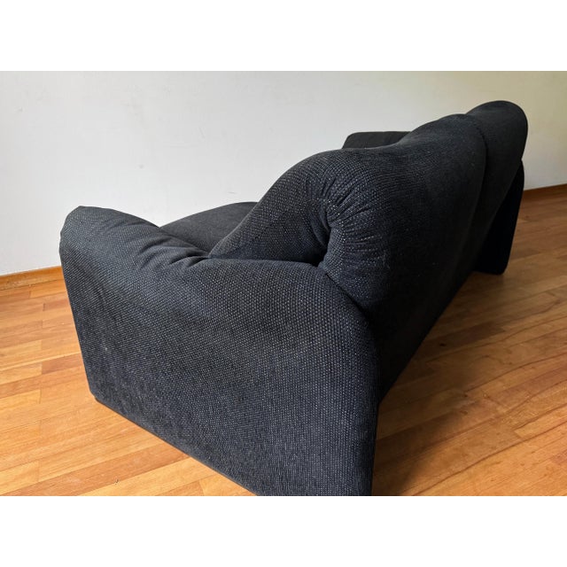 Vico Magistretti Black 2-Seater Loveseat Maralunga Sofa Cassina, Italy, 80s For Sale - Image 13 of 16