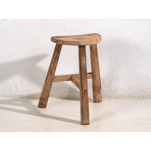 Wood Antique Asian Stool in Elm, 1900s For Sale - Image 7 of 8