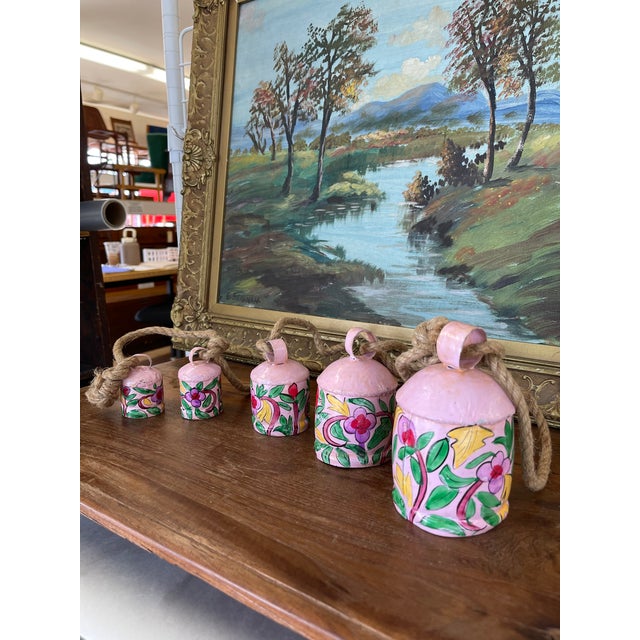 Mid-Century Modern 1970s Hand-Painted Pink Metal Bell Garland With Floral Motif, Set of 6 Decorative Hanging Bells. For Sale - Image 3 of 10