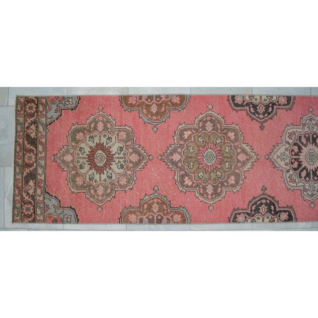 1970s Distressed Oushak Runner Rug Low Pile Faded Colors Pink Hallway Decor - 2'8″ X 12'7″ For Sale - Image 9 of 13