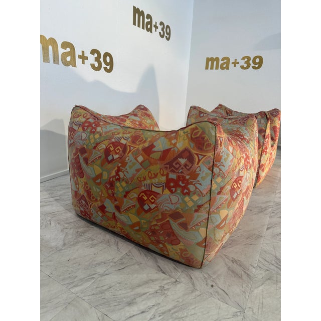 The Mario Bellini "Le Bambole" Lounge Chair, produced by B&B Italia in the 1970s, is an iconic piece of Italian design....