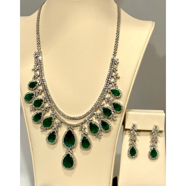 Emerald Gia Certified 75 Ct Zambian Emerald & 30Ct Diamond Necklace Earring Bridal Suite For Sale - Image 8 of 8