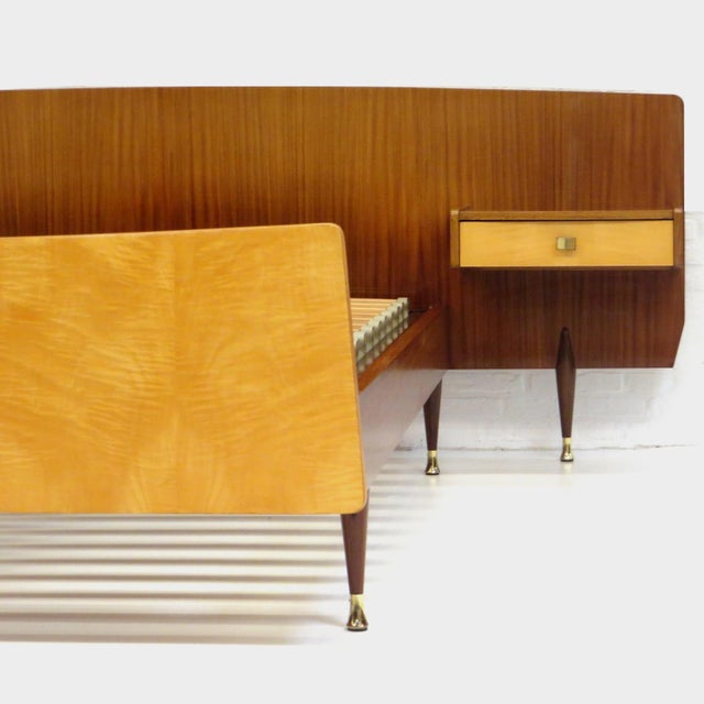 Mid-Century Double Bed with Floating Nightstands in Teak and Maple, 1960s For Sale - Image 6 of 10