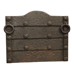 19th Century Cast Iron Medieval Style Fireback With Horizontal Lapping and Rings