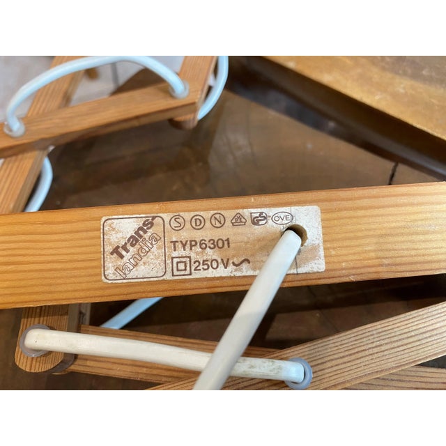 Articulated Accordion Wall Lights in Pine Wood from Translandia, Denmark, 1960, Set of 2 For Sale - Image 4 of 16