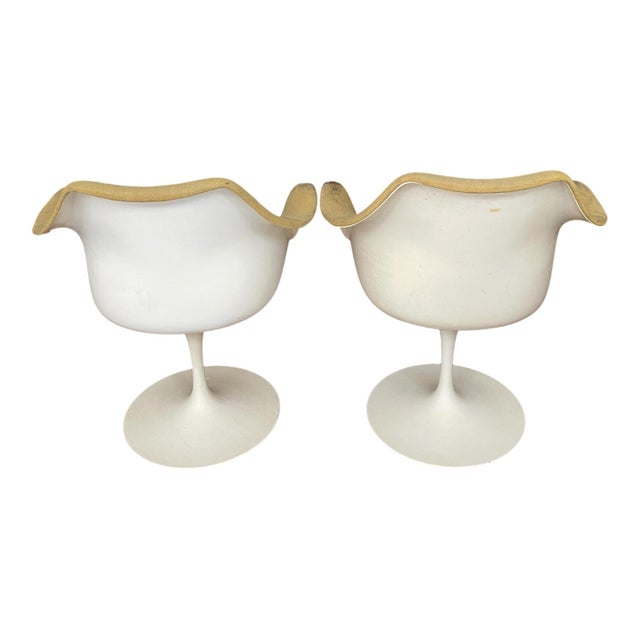 Mid-Century Modern Eero Saarinen, for Knoll, “Tulip” Armchair in Yellow Upholstery, Circa 1960 - 1969- Set of 2 For Sale - Image 3 of 12
