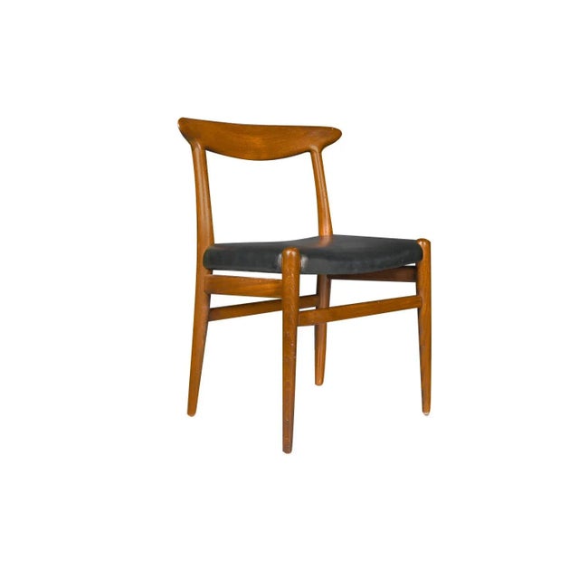 Wood Mid Century Danish Hans Wegner W2 Teak Chairs - Set of 4 For Sale - Image 7 of 12