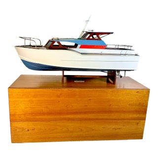 1950s Vintage Nautical Coastal Arts & Crafts Hand Made Boat Model With Case, Propeller Powered For Sale
