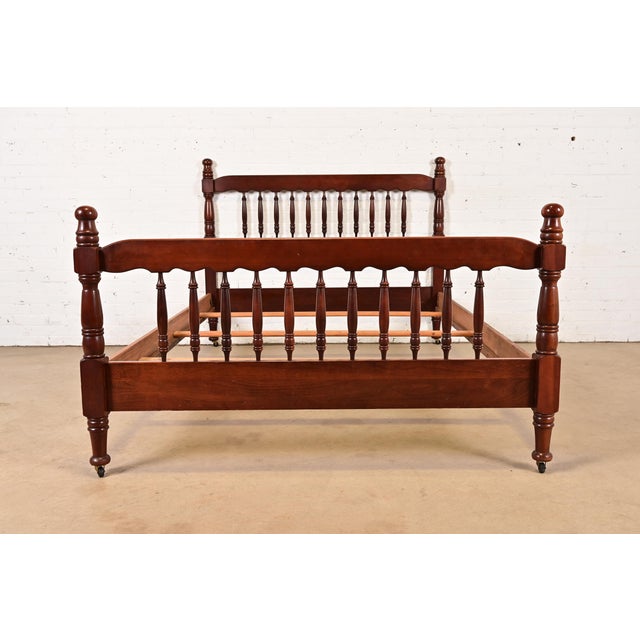 Brown Ethan Allen Style American Colonial Carved Mahogany Full Size Spindle Bed For Sale - Image 8 of 8