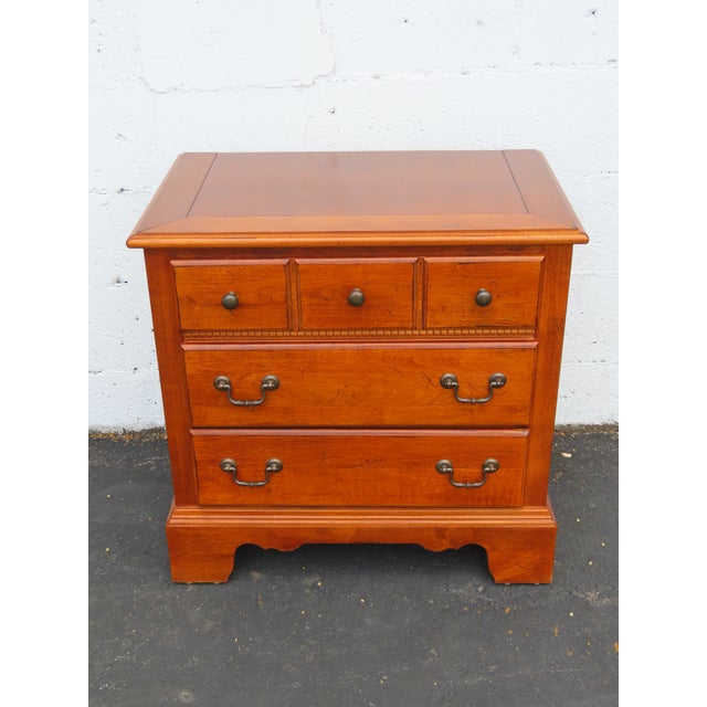 Solid Wood Nightstands End Side Bedside Tables a Pair 6588 For Sale - Image 18 of 18