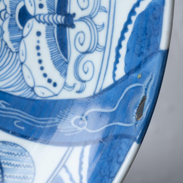 Ceramic Japanese Edo Period Blue and White Charger, c.1800 For Sale - Image 7 of 7