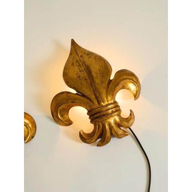 Fleur-De-Lis Wall Lamps in Gold-Plated Metal by Hans Kögl, 1970s, Set of 2 For Sale - Image 10 of 18