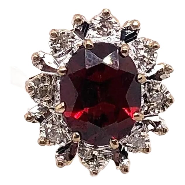 14 Karat Yellow Gold Fashion Ring With Ruby and Diamonds, Size 7.25 For Sale