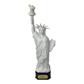 Vintage Limoges Porcelan Statue of Liberty Decanter. Decanter Is Empty and Has Been Glued Shut. For Sale