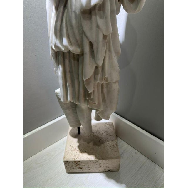 Italian Artist, Venus Gabi Headless Torso, Early 20th Century, Carrara Marble For Sale - Image 11 of 12