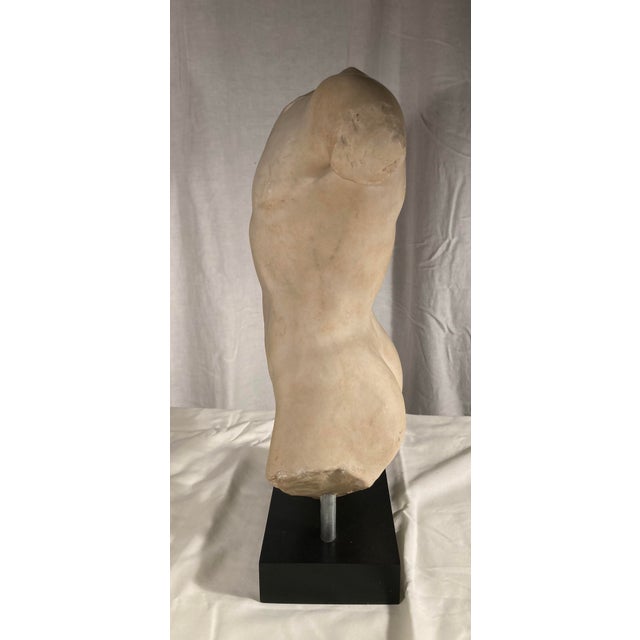 Metropolitan 1990s Metropolitan Museum Replica Statue of Roman Torso of a Boy Athlete in Marble Composite For Sale - Image 4 of 12