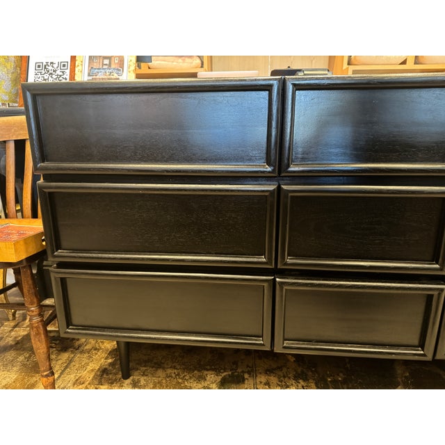 Mid-Century Modern 9-Drawer Dresser For Sale In Los Angeles - Image 6 of 13