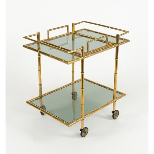 Gold Mid-Century Serving Bar Cart in Brass and Glass in the style of Maison Baguès, Italy, 1960s For Sale - Image 8 of 16