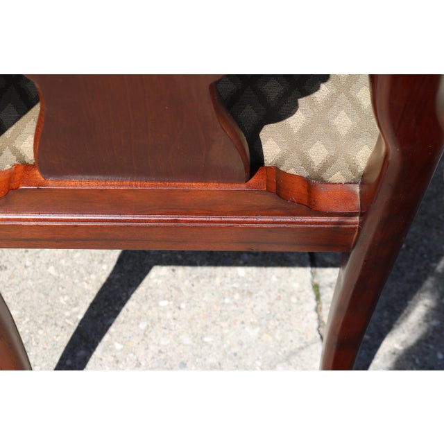 Thomasville Collector's Cherry Dining Room Table and 6 Chairs - Set of 7 For Sale - Image 10 of 12