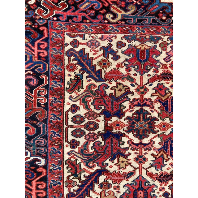 Vintage Heriz Rug in Wool, 1920s For Sale - Image 11 of 18