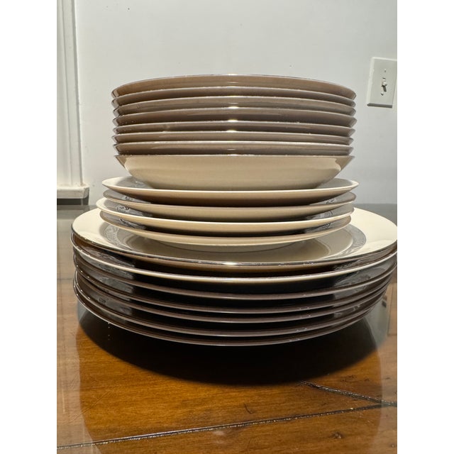 American Vintage Flintridge Bridal Wreath (Coupe) Service for 4 + Extra Pieces China Set - 19 pcs For Sale - Image 3 of 8