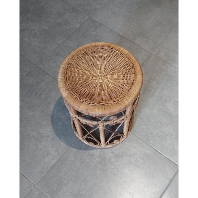 Vintage Peacock Rattan Stool, 1960s For Sale - Image 4 of 10