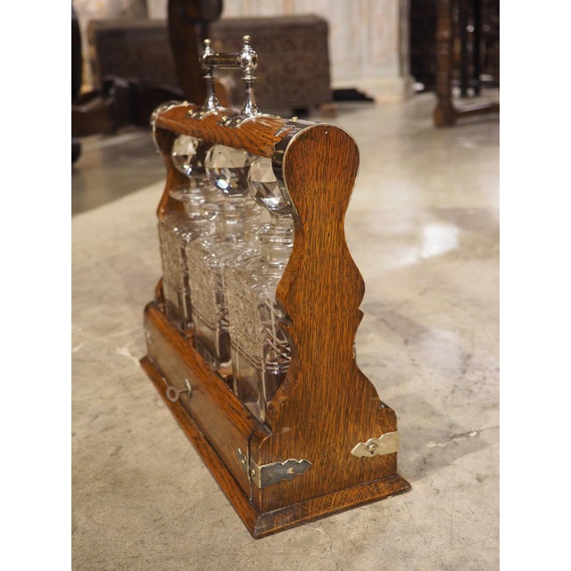 Brown 19th Century 3-Bottle English Oak and Silver Plated Locking Decanter Set For Sale - Image 8 of 18