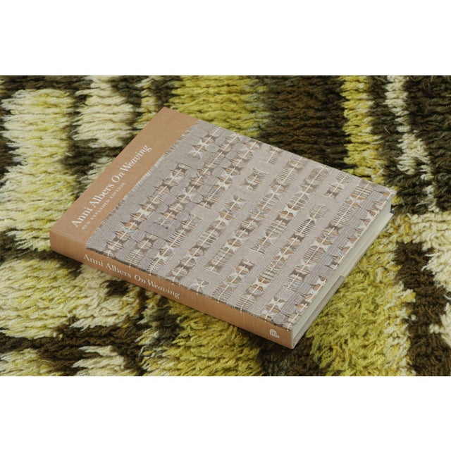 Green Vintage Swedish Rya Runner With Moss Green and Ivory Abstract Pattern - Rug & Kilim For Sale - Image 8 of 8